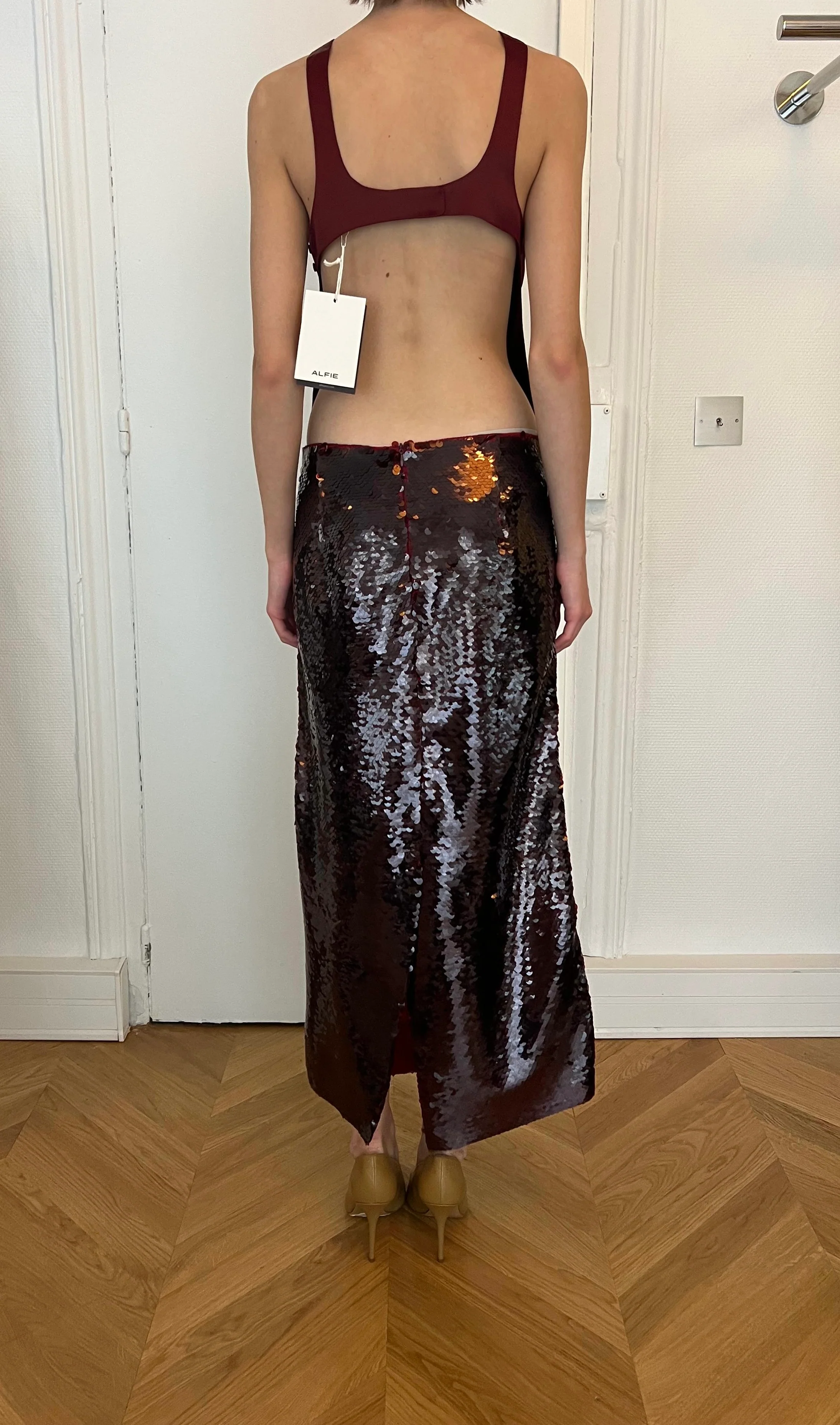 The Backless Top - Image 5